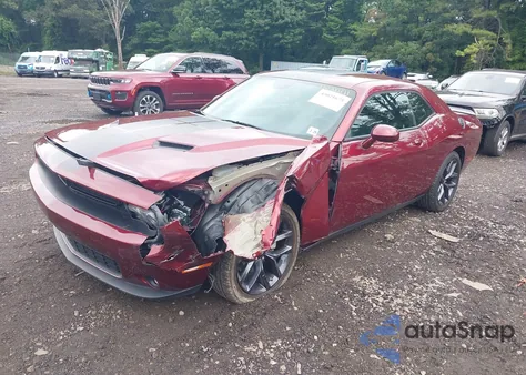 2023 Dodge Challenger Sxt z USA, uszkodzony, nr VIN 2C3CDZAG8PH692908